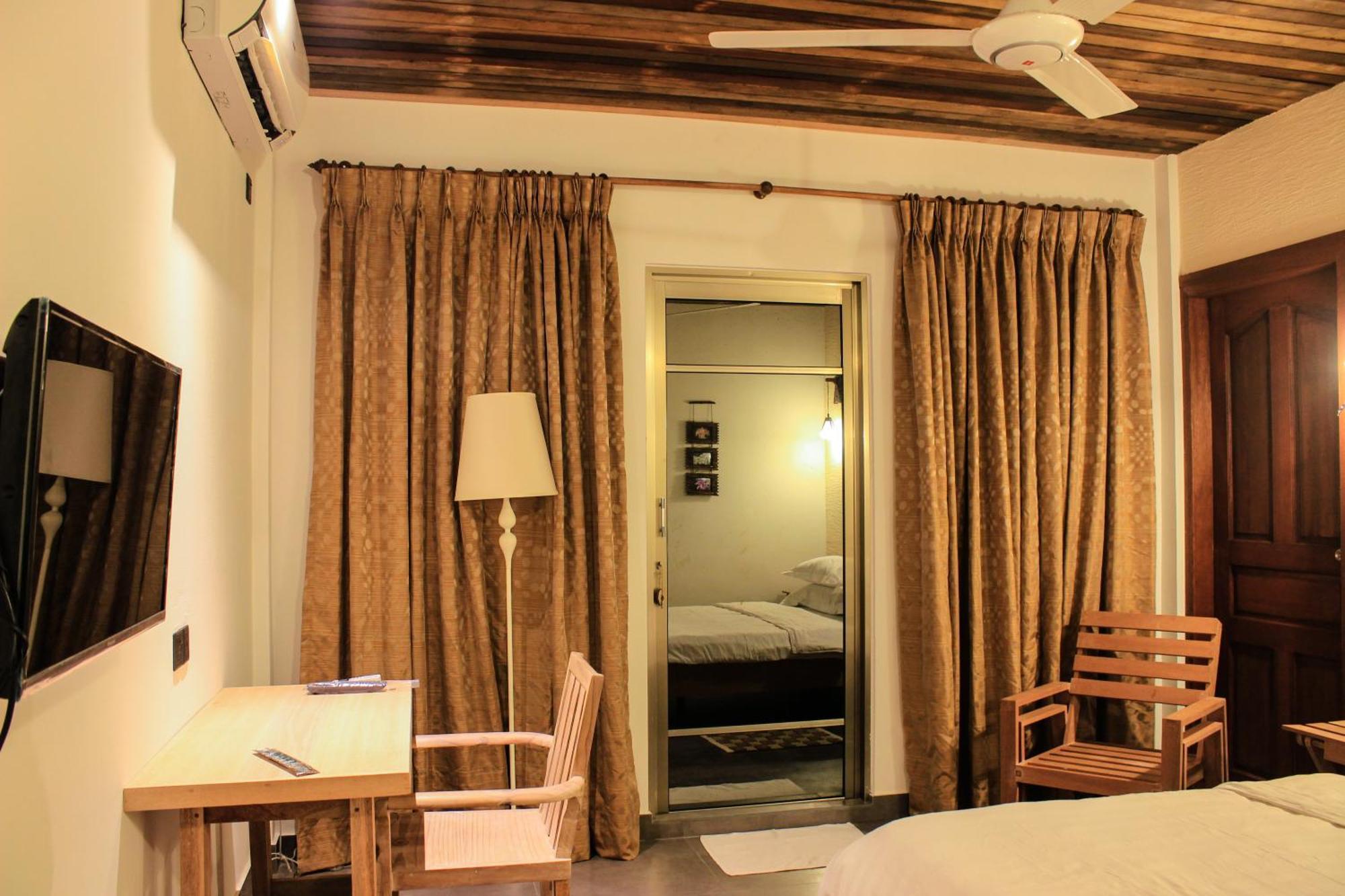 Cerulean View Residence Hanimaadhoo Island Стая снимка